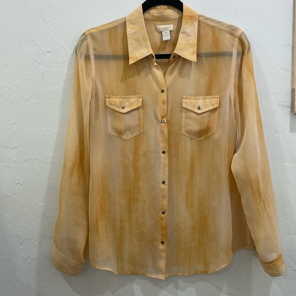Chico’s sand washed blouse. Long sleeve. Metal buttons. Size 1 - Picture 1 of 3